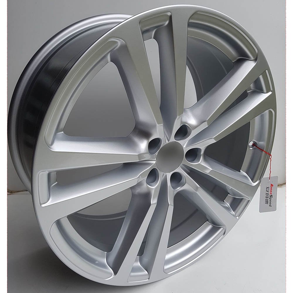 Aluminijumska Felna    CB66.6 ET33