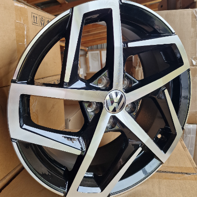 Aluminijumska Felna    CB57.1 ET38