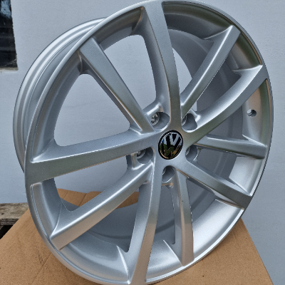 Aluminijumska Felna    CB66.45 ET42