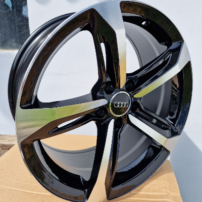 Aluminijumska Felna    CB66.45 ET35